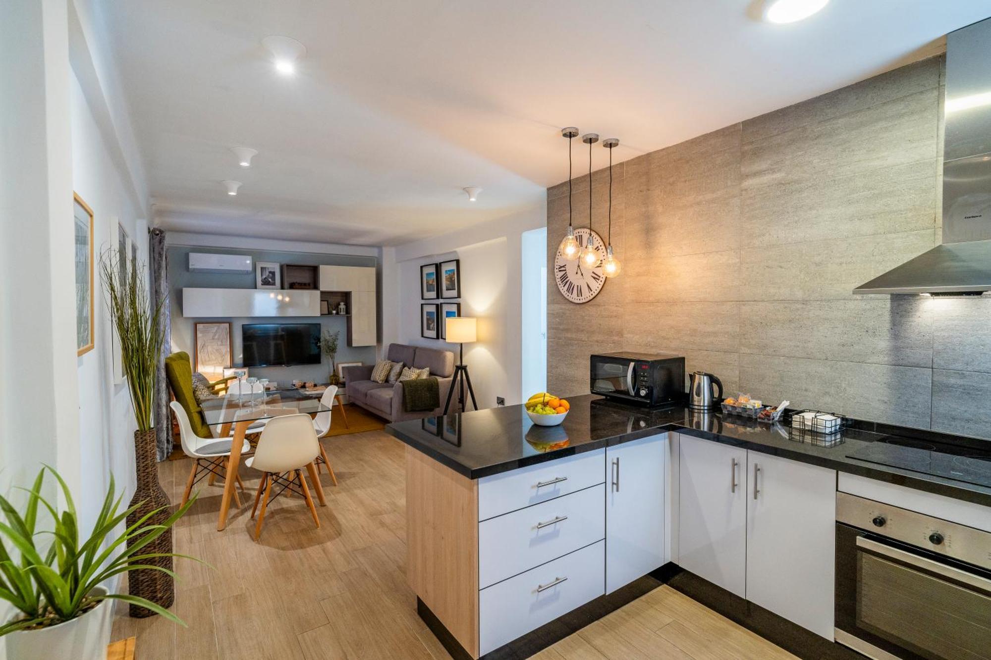 New Luxury House In The Center! Nuevo Piso De Lujo En El Centro. Appartamento *